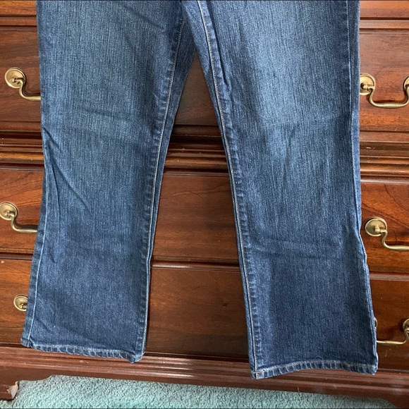 LANDS’ END ORIGINAL FIT DARK WASH JEANS - Picture 2 of 7